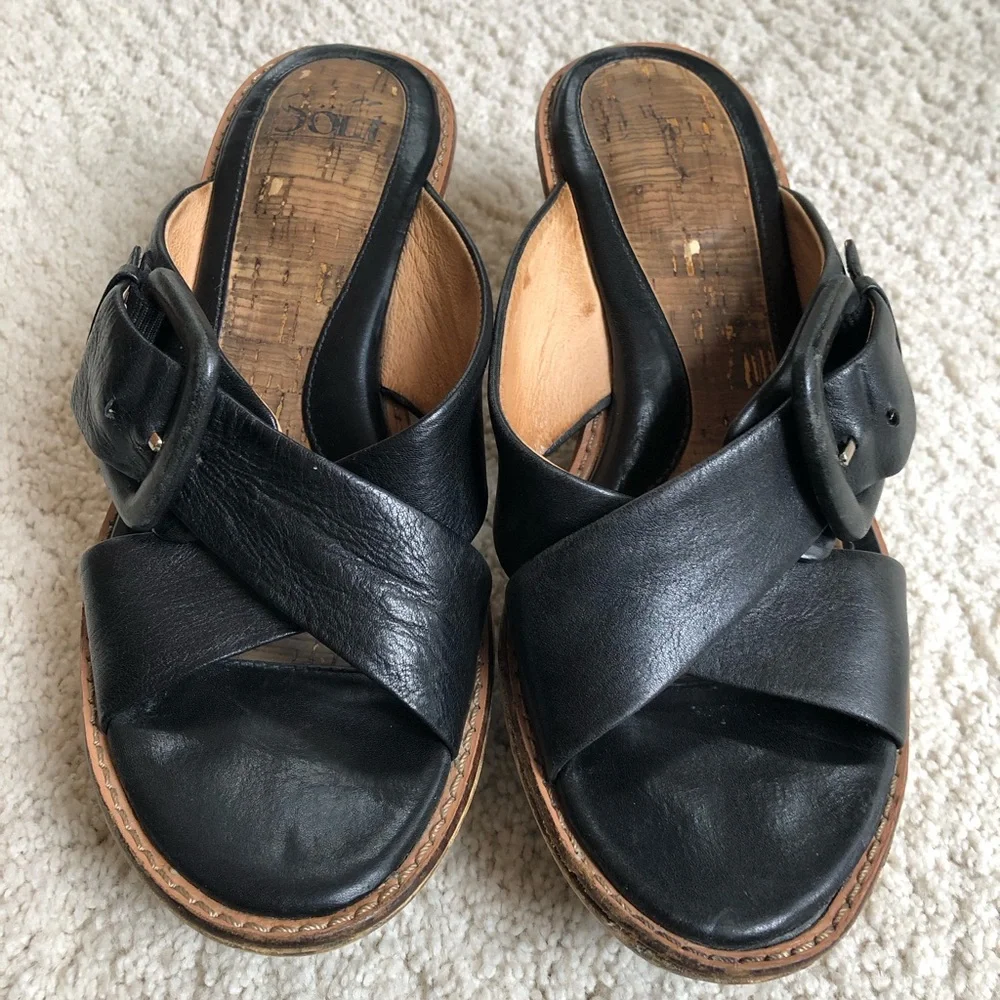 Sofft black leather wedge slides with buckle & cork-covered heel with gold - Picture 5 of 13